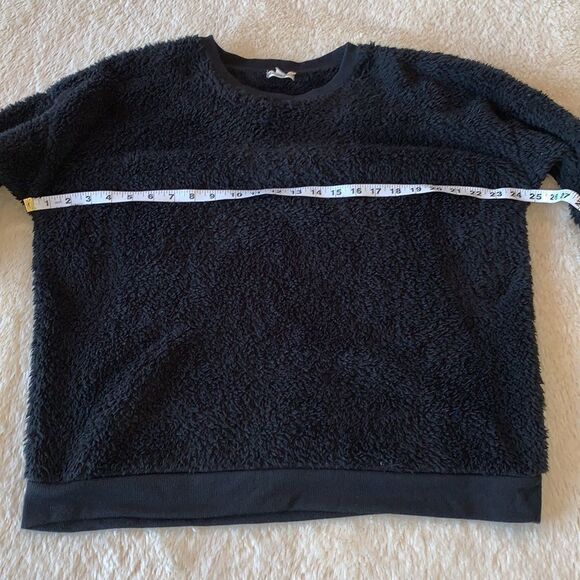 Derek Heart fuzzy sweater  - Picture 9 of 16